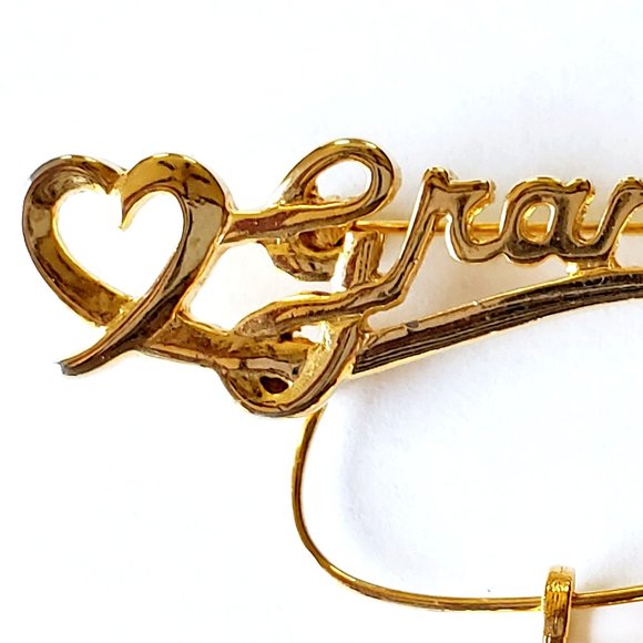1997 GRANDMA Grandchildren Charms Love Pride Gold Pin Brooch - Picture 4 of 10